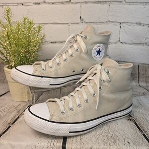 CONVERSE CHUCK TAYLOR ALL-STAR HIGH TOP LEATHER BEIGE MENS 8 WOMENS 10 EUC